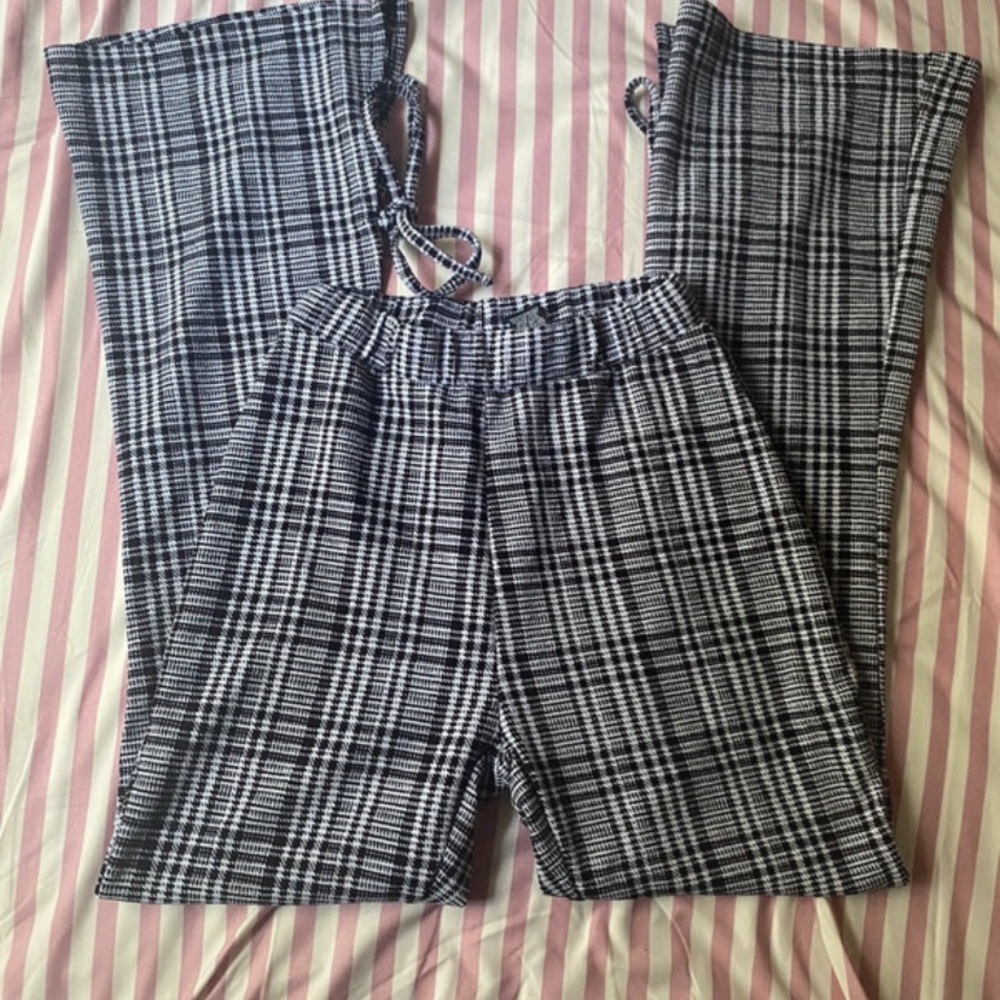 plaid flare leggings